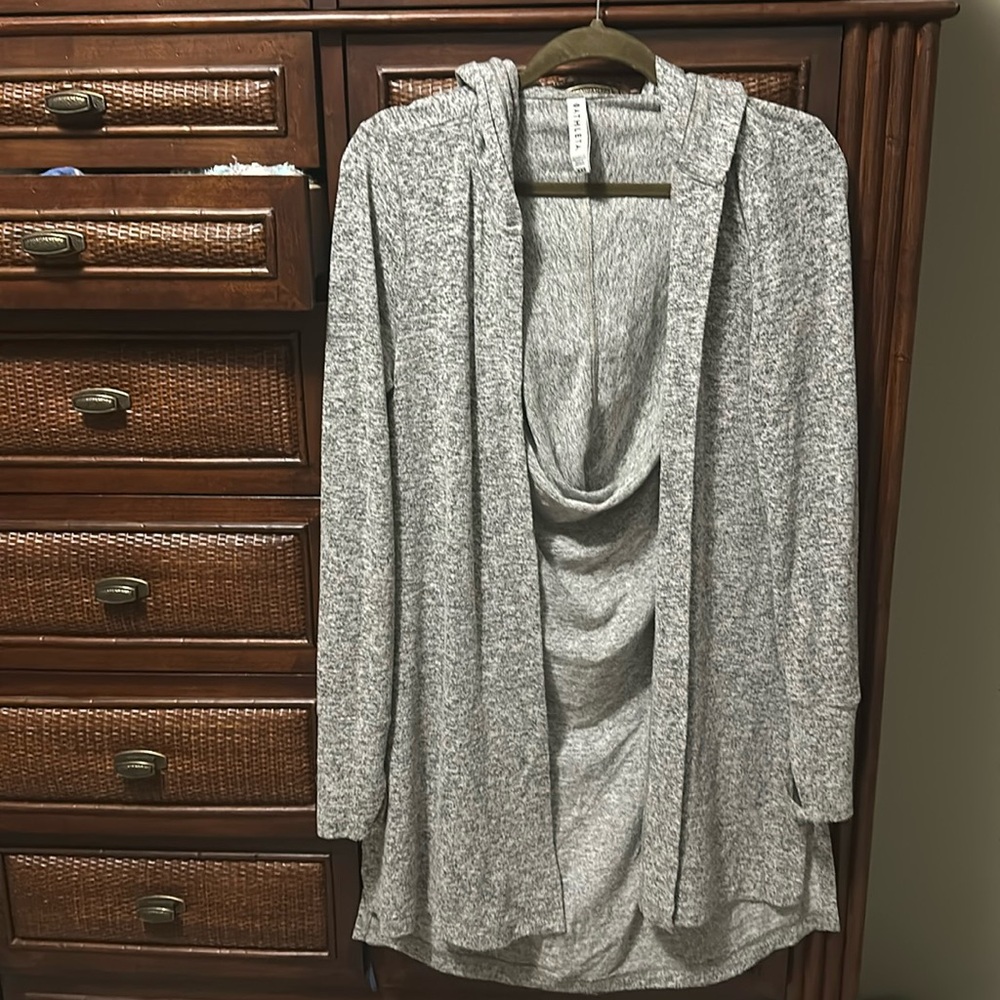 Heather grey Athleta hooded open front lightweight jacket, very soft!